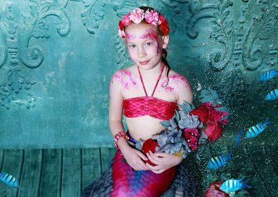 Fantasy Fotoshooting in Meerjungfrau Kostüm